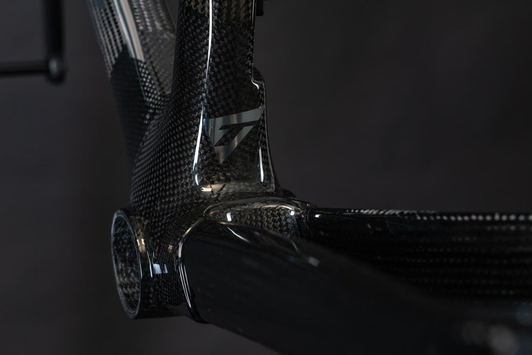SCYLON FRAMESET